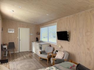 Cotman Cottage on Coatesville - Kumeu - 4