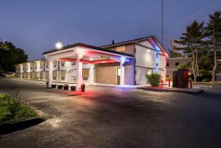 Super 8 by Wyndham Lewiston Auburn Area - 6