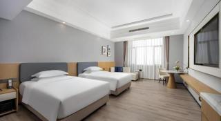 Country Garden Phoenix Hotel Xinhui Jiangmen - 1