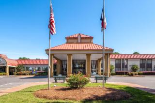 Village Inn Clemmons-Winston Salem, Trademark by Wyndham - Clemmons - 7