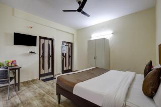 Hotel Spectrume Inn - Noida - 5