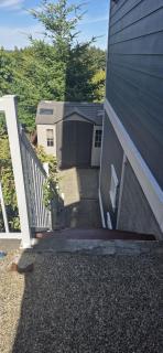 Guest Suite in Langford Victoria - 3