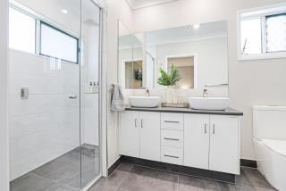 Whitewash House - 4
