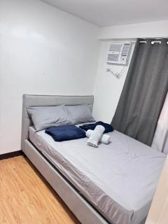 Davao 1BR Condo for 4 with Pool Near SM Lanang and Airport - 8