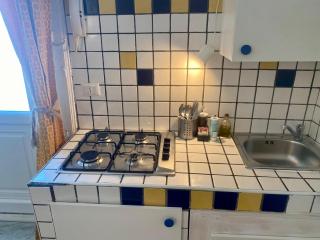 The Navel of Naples on Via Toledo - 2