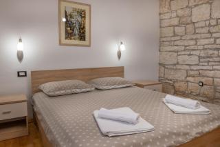 Villa Krajcar, rustic simplicity hugged by nature - Prkačini - 3