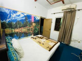 Rahat Villa Guest House - 3