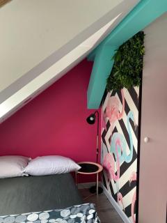 Vice City Hostel District 2 - 2