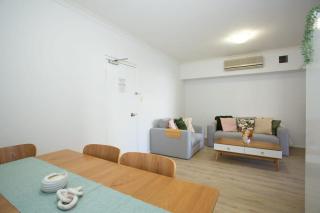 Chic 1BR Apt by RAC Arena w Pool & WiFi - 3