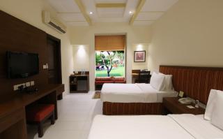 Lemon Tree Hotel, Tarudhan Valley, Manesar - Gurgaon - 7