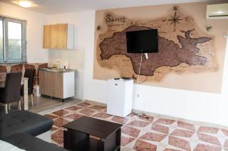 Old Olive Tree Apartment - Bar - 6