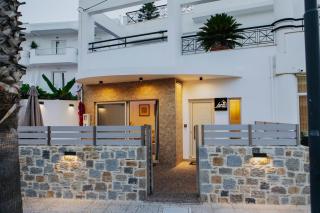 Lambi City Suite - Kos-stad - 9