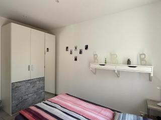 Zentrales Apartment in Friedrichshafen mit Terrasse für bis zu 5 Personen - 8