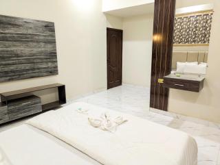 Hotel Skylit Airport-Stadium Road Agha Khan Hospital & Exhibition - Dargai - 5
