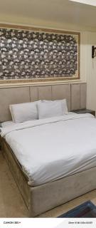Hotel Skylit Airport-Stadium Road Agha Khan Hospital & Exhibition - Dargai - 4