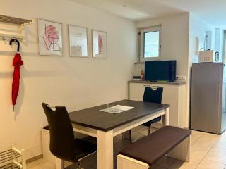 Zentrales Apartment in Friedrichshafen mit Terrasse für bis zu 5 Personen - 1