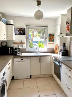 PEACEFUL DUPLEX - TERRACE & GARDEN - 6