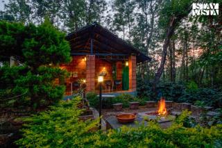 StayVista at Green Pastures - Bonfire and Views - Somvārpet - 9