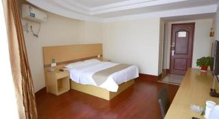 GreenTree Inn Linyi Bus Station - 2