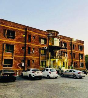 Luxury furnished studio apartment in f-10 park towers - Islamabad - 2