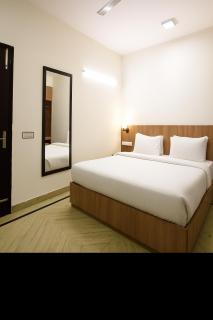 FabHotel Log Inn Stay - 3