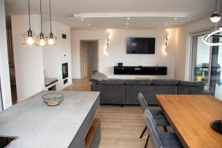 Vila Altura- Luxury Hiltop Retreat with Panoramic View & Teracce - Rogaška Slatina - 8