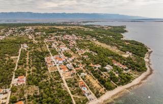 2 Bedroom Gorgeous Apartment In Vir - 2