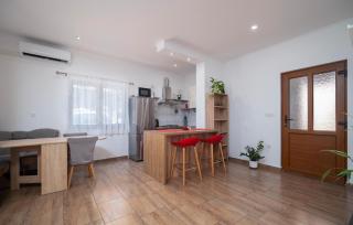 2 Bedroom Amazing Apartment In Pula - Pula - 7