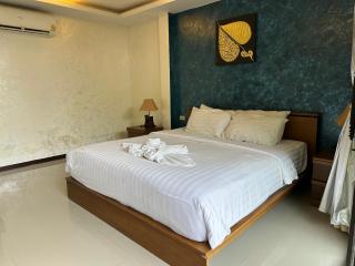 Nankanok Resort - - 2