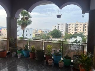 Nature's Nest Homestay Tirupati close to Sri Padmavathi Ammavari Temple Tiruchanur close to toll road connecting all highways just behind Taj Tirupati and easy access to Garuda fly-over to Tirumala - Tirupati - 4