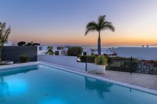 4-Bedroom Modern Villa with Sea View - Marbella - 3