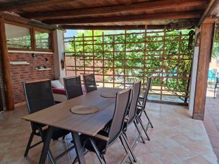 Family friendly Oros apartment Medulin with a pool - Medulin - 6