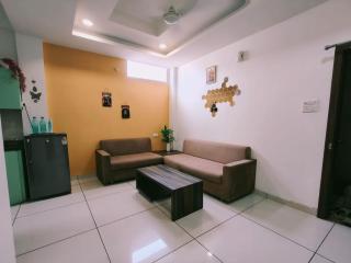 Fully Private 1BHK Couple Friendly at Serene Green Entire rental unit in Indore, India - Indore - 9