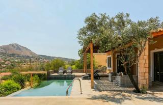 Summer house with swimming pool - Vathí - 9