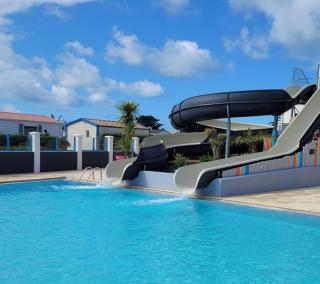 Mobil home avec piscine avec accès plage direct dans camping 5 étoiles - 3