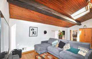 Lovely Home In Oms With Wifi - 8