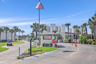 1072-Newly Renovated and offers Free Beach Set-up - Destin - 6