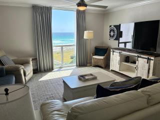 2061-Fall Deal! Shoreline Towers Beach Condo + Free Beach Setup - 0