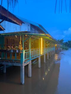 Sompong sunset view guest house - Don Det - 0
