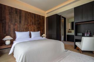 Mucheng Xichi Snow Mountain Art Resort Hotel (Baisha Ancient Town Branch) - 1