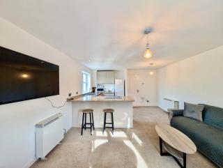 Charming and Modern 1-Bedroom Flat - 0