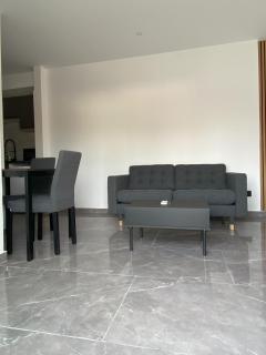 Nissi Avenue Studios - 1