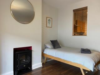 Bright Spacious Apartment - Dublin - 1