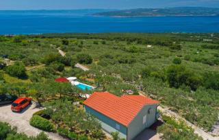 Villa Radic - Makarska by Villas Guide - Baška Voda - 0