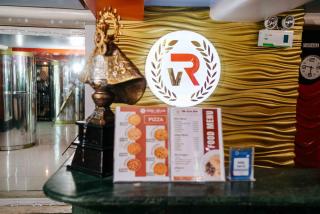 Villa Rosita Hotel Naga City by RedDoorz - Naga - 5