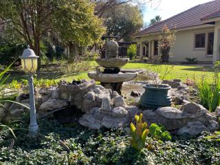 Lakeside Guest House - Lichtenburg - 1