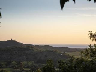 Huge Holiday Home in Marina di Castagneto Carducci near Sea - 5