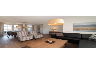 Holiday home with whirlpool and sauna in a quiet area in Zeeland - Colijnsplaat - 9