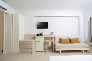 NŪSA suites & villas - Pefkochori - 2