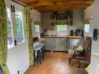 Natures Nook - Luxury XL Wagon Louth Lincolnshire - Louth - 8